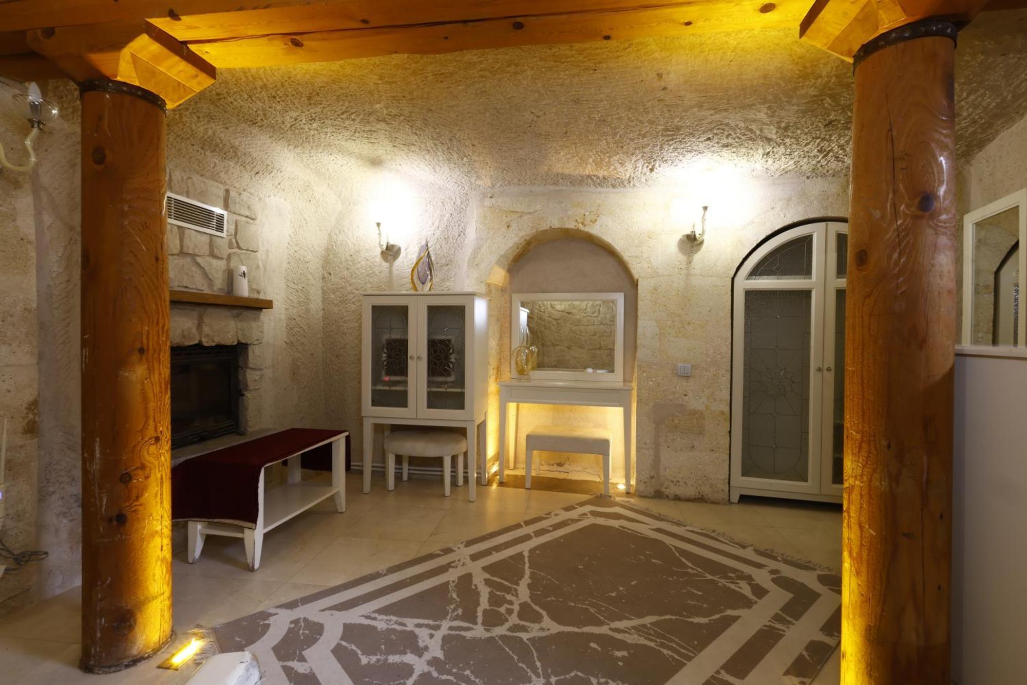Anatelein Cave Hotel Uçhisar Dış mekan fotoğraf